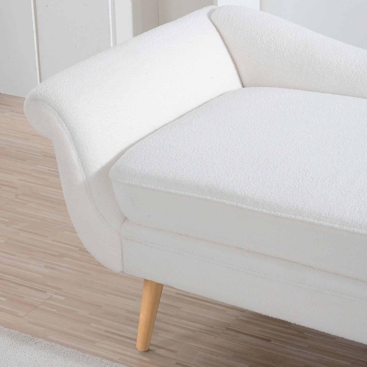 Chaise longue vintage avec accoudoirs enroulés de Christopher Knight Home