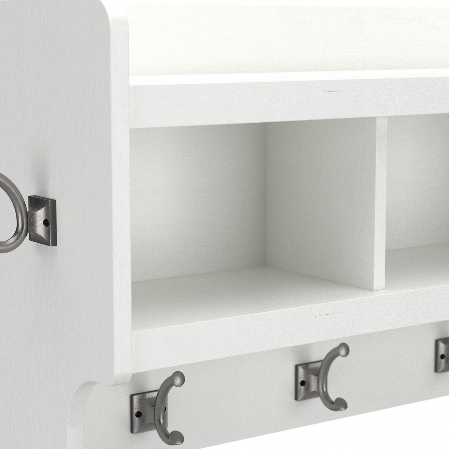 Porte-manteau mural Woodland 40W avec étagère de Bush Furniture