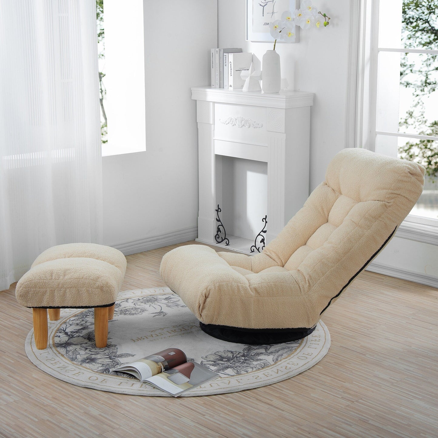 Ensemble de fauteuil inclinable sans accoudoirs, recouvert de tissu, avec repose-pieds et repose-tête réglable.