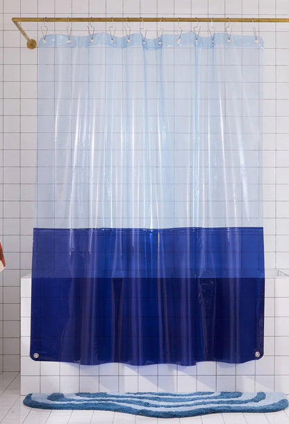 Douche de soleil tranquille Orient, mer profonde 